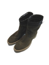 0110326 BROWN.jpg