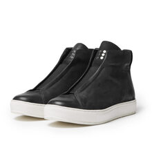 RW-718_BLACK_1-600x600.jpg