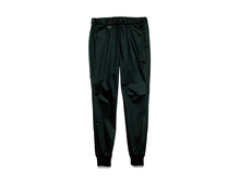 UE-180030-BLACK.jpg